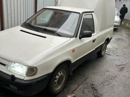 Білий Шкода Феліція, об'ємом двигуна 1.29 л та пробігом 10 тис. км за 2000 $, фото 1 на Automoto.ua