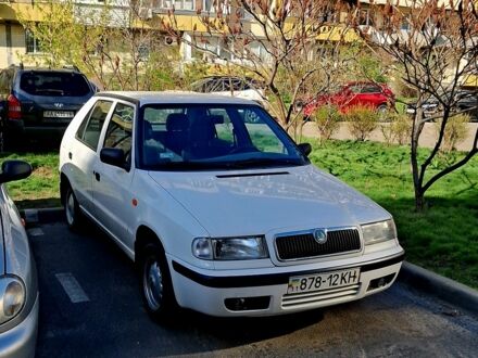 Білий Шкода Феліція, об'ємом двигуна 1.3 л та пробігом 141 тис. км за 2500 $, фото 1 на Automoto.ua