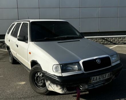 Шкода Фелиция 2000 в Броварах на Automoto.ua Белый Шкода Фелиция, объемом двигателя 1.6 л и пробегом 438 тыс. км за 1600 $, фото 1 на Automoto.ua