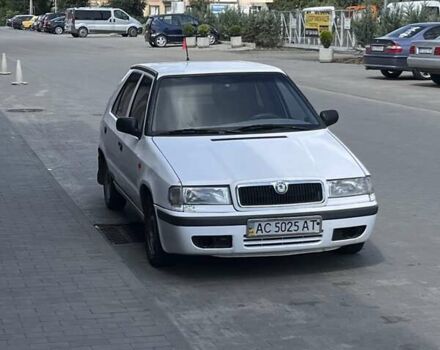 Белый Шкода Фелиция, объемом двигателя 1.3 л и пробегом 340 тыс. км за 1550 $, фото 1 на Automoto.ua