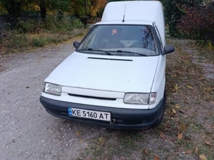 Белый Шкода Фелиция, объемом двигателя 1.3 л и пробегом 311 тыс. км за 1200 $, фото 1 на Automoto.ua