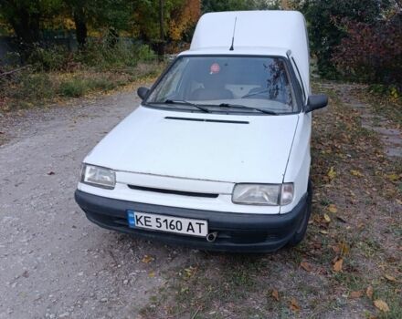 Шкода Фелиция 2001 в Днепре (Днепропетровске) на Automoto.ua Белый Шкода Фелиция, объемом двигателя 1.3 л и пробегом 311 тыс. км за 1200 $, фото 1 на Automoto.ua