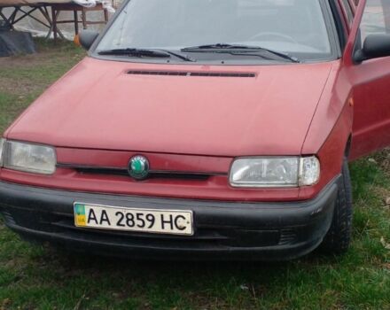 Червоний Шкода Феліція, об'ємом двигуна 1.3 л та пробігом 250 тис. км за 835 $, фото 6 на Automoto.ua