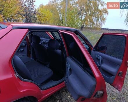 Красный Шкода Фелиция, объемом двигателя 1.29 л и пробегом 220 тыс. км за 1950 $, фото 2 на Automoto.ua