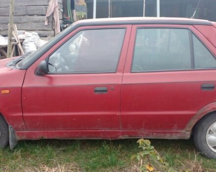 Червоний Шкода Феліція, об'ємом двигуна 1.3 л та пробігом 250 тис. км за 835 $, фото 2 на Automoto.ua