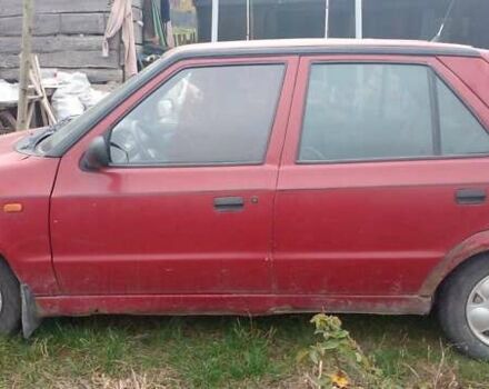 Червоний Шкода Феліція, об'ємом двигуна 1.3 л та пробігом 250 тис. км за 835 $, фото 1 на Automoto.ua