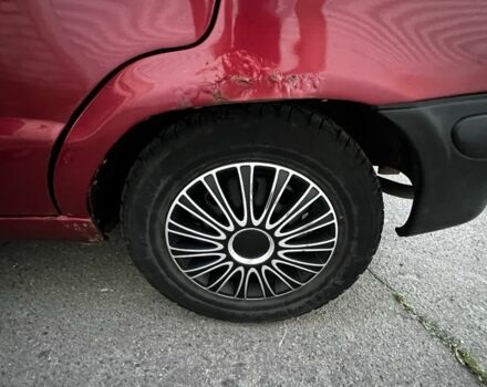 Красный Шкода Фелиция, объемом двигателя 1.3 л и пробегом 223 тыс. км за 1300 $, фото 6 на Automoto.ua