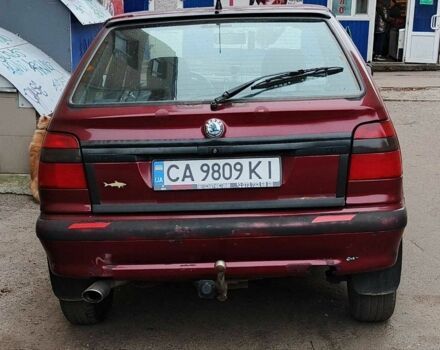 Красный Шкода Фелиция, объемом двигателя 1.3 л и пробегом 402 тыс. км за 1183 $, фото 4 на Automoto.ua