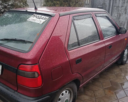 Красный Шкода Фелиция, объемом двигателя 1.3 л и пробегом 120 тыс. км за 2300 $, фото 1 на Automoto.ua