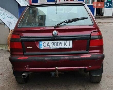 Красный Шкода Фелиция, объемом двигателя 1.3 л и пробегом 402 тыс. км за 1183 $, фото 3 на Automoto.ua