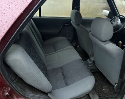 Червоний Шкода Феліція, об'ємом двигуна 1.6 л та пробігом 200 тис. км за 900 $, фото 8 на Automoto.ua