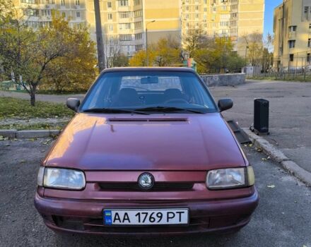 Червоний Шкода Феліція, об'ємом двигуна 1.6 л та пробігом 340 тис. км за 800 $, фото 5 на Automoto.ua