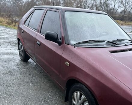 Червоний Шкода Феліція, об'ємом двигуна 1.6 л та пробігом 200 тис. км за 900 $, фото 2 на Automoto.ua