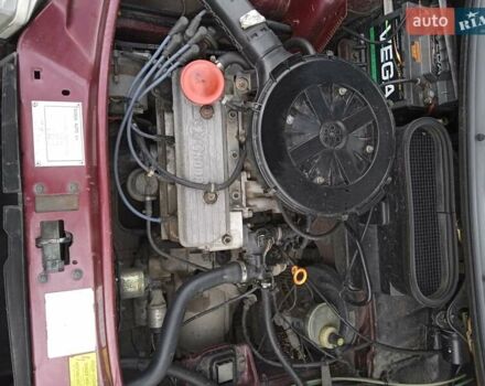 Червоний Шкода Феліція, об'ємом двигуна 1.3 л та пробігом 280 тис. км за 1750 $, фото 7 на Automoto.ua