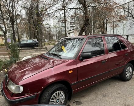 Красный Шкода Фелиция, объемом двигателя 1.6 л и пробегом 300 тыс. км за 1000 $, фото 3 на Automoto.ua