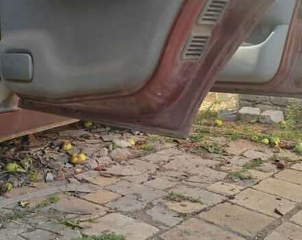 Червоний Шкода Феліція, об'ємом двигуна 1.3 л та пробігом 251 тис. км за 1500 $, фото 6 на Automoto.ua
