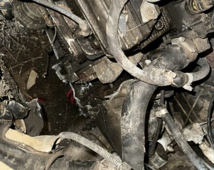 Красный Шкода Фелиция, объемом двигателя 1.6 л и пробегом 182 тыс. км за 500 $, фото 5 на Automoto.ua