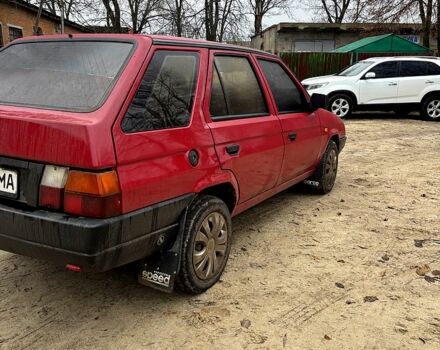 Красный Шкода Фелиция, объемом двигателя 1.3 л и пробегом 250 тыс. км за 800 $, фото 4 на Automoto.ua