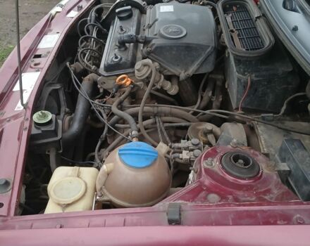 Червоний Шкода Феліція, об'ємом двигуна 1 л та пробігом 357 тис. км за 2000 $, фото 3 на Automoto.ua