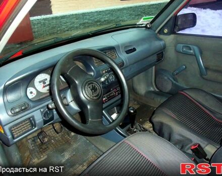 Красный Шкода Фелиция, объемом двигателя 1.6 л и пробегом 515 тыс. км за 2000 $, фото 3 на Automoto.ua