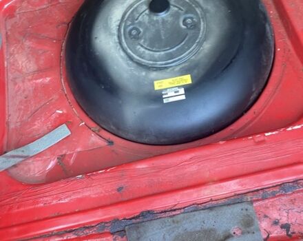 Красный Шкода Фелиция, объемом двигателя 1.6 л и пробегом 260 тыс. км за 1970 $, фото 8 на Automoto.ua