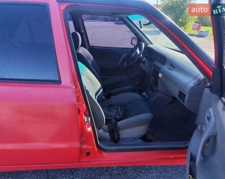 Красный Шкода Фелиция, объемом двигателя 1.3 л и пробегом 200 тыс. км за 1700 $, фото 9 на Automoto.ua