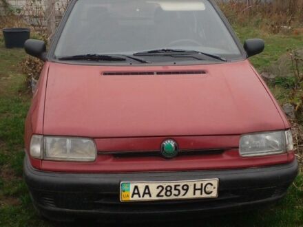 Красный Шкода Фелиция, объемом двигателя 1.3 л и пробегом 250 тыс. км за 835 $, фото 1 на Automoto.ua