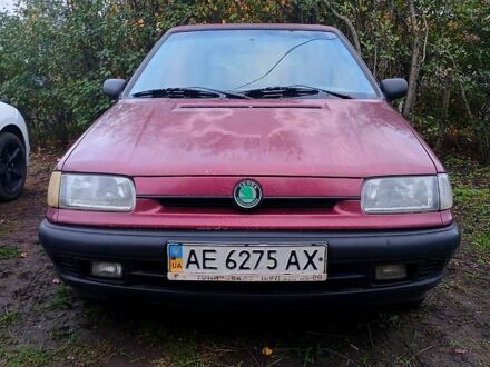 Червоний Шкода Феліція, об'ємом двигуна 1.9 л та пробігом 357 тис. км за 1800 $, фото 1 на Automoto.ua