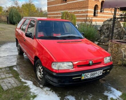 Шкода Фелиция 1997 в Дрогобыче на Automoto.ua Красный Шкода Фелиция, объемом двигателя 1.3 л и пробегом 424 тыс. км за 1200 $, фото 1 на Automoto.ua