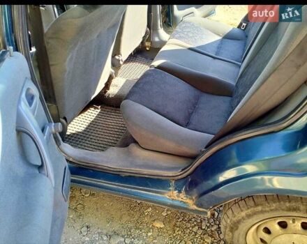 Шкода Фелиция, объемом двигателя 1.3 л и пробегом 311 тыс. км за 1300 $, фото 5 на Automoto.ua