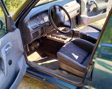 Шкода Фелиция, объемом двигателя 1.3 л и пробегом 311 тыс. км за 1300 $, фото 6 на Automoto.ua