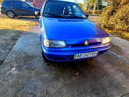 Шкода Фелиция, объемом двигателя 1.3 л и пробегом 386 тыс. км за 1100 $, фото 1 на Automoto.ua