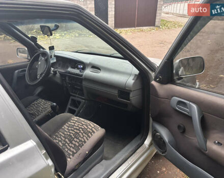 Серый Шкода Фелиция, объемом двигателя 1.3 л и пробегом 177 тыс. км за 1161 $, фото 15 на Automoto.ua