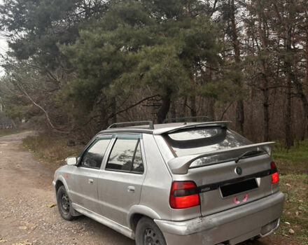 Серый Шкода Фелиция, объемом двигателя 1.3 л и пробегом 177 тыс. км за 1161 $, фото 3 на Automoto.ua