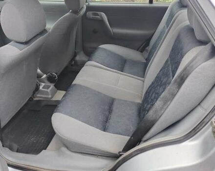 Серый Шкода Фелиция, объемом двигателя 1.6 л и пробегом 291 тыс. км за 2150 $, фото 2 на Automoto.ua