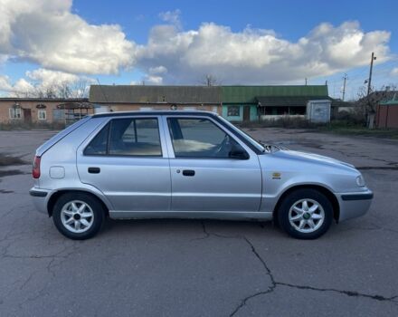 Серый Шкода Фелиция, объемом двигателя 1.6 л и пробегом 191 тыс. км за 1750 $, фото 3 на Automoto.ua