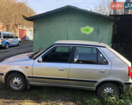 Серый Шкода Фелиция, объемом двигателя 1.3 л и пробегом 230 тыс. км за 1400 $, фото 6 на Automoto.ua