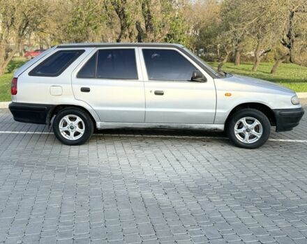 Серый Шкода Фелиция, объемом двигателя 1.3 л и пробегом 308 тыс. км за 1450 $, фото 3 на Automoto.ua