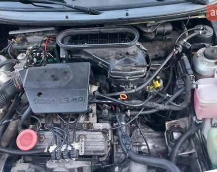 Серый Шкода Фелиция, объемом двигателя 1.3 л и пробегом 300 тыс. км за 1800 $, фото 3 на Automoto.ua