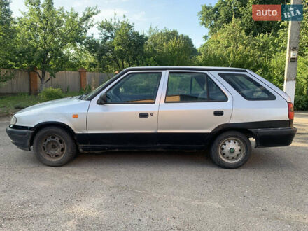 Шкода Фелиция 1998 в Ромнах на Automoto.ua Серый Шкода Фелиция, объемом двигателя 0 л и пробегом 370 тыс. км за 1200 $, фото 1 на Automoto.ua