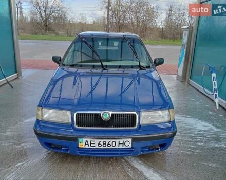 Синий Шкода Фелиция, объемом двигателя 1.6 л и пробегом 266 тыс. км за 2500 $, фото 1 на Automoto.ua