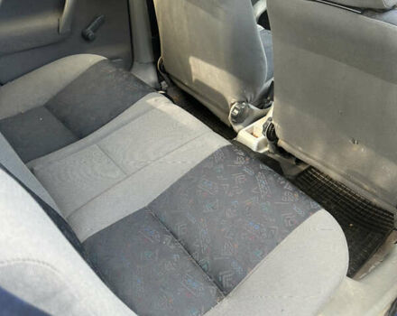 Синий Шкода Фелиция, объемом двигателя 1.6 л и пробегом 300 тыс. км за 1500 $, фото 4 на Automoto.ua