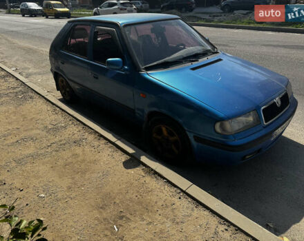 Синий Шкода Фелиция, объемом двигателя 1.6 л и пробегом 190 тыс. км за 1100 $, фото 4 на Automoto.ua