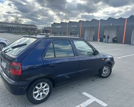 Синій Шкода Феліція, об'ємом двигуна 1.3 л та пробігом 300 тис. км за 999 $, фото 4 на Automoto.ua