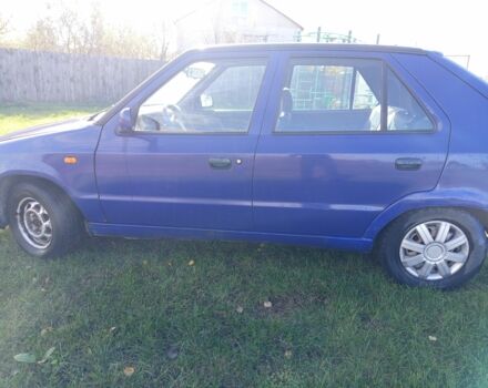 Синий Шкода Фелиция, объемом двигателя 1.3 л и пробегом 216 тыс. км за 900 $, фото 5 на Automoto.ua