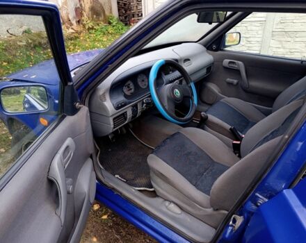 Синий Шкода Фелиция, объемом двигателя 1.3 л и пробегом 216 тыс. км за 900 $, фото 6 на Automoto.ua