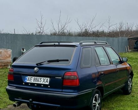 Синий Шкода Фелиция, объемом двигателя 1.6 л и пробегом 195 тыс. км за 2100 $, фото 2 на Automoto.ua