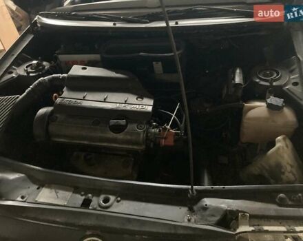 Синий Шкода Фелиция, объемом двигателя 1.6 л и пробегом 250 тыс. км за 550 $, фото 2 на Automoto.ua