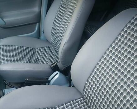 Синий Шкода Фелиция, объемом двигателя 1.3 л и пробегом 350 тыс. км за 3627 $, фото 6 на Automoto.ua