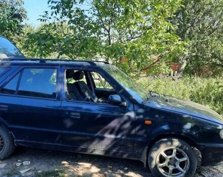 Синий Шкода Фелиция, объемом двигателя 1.6 л и пробегом 500 тыс. км за 800 $, фото 1 на Automoto.ua